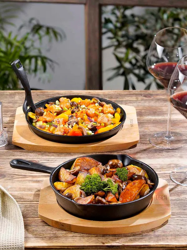 Frying Pan with base, 20 cm, cast iron/wood, round, black, Authentic, image-11