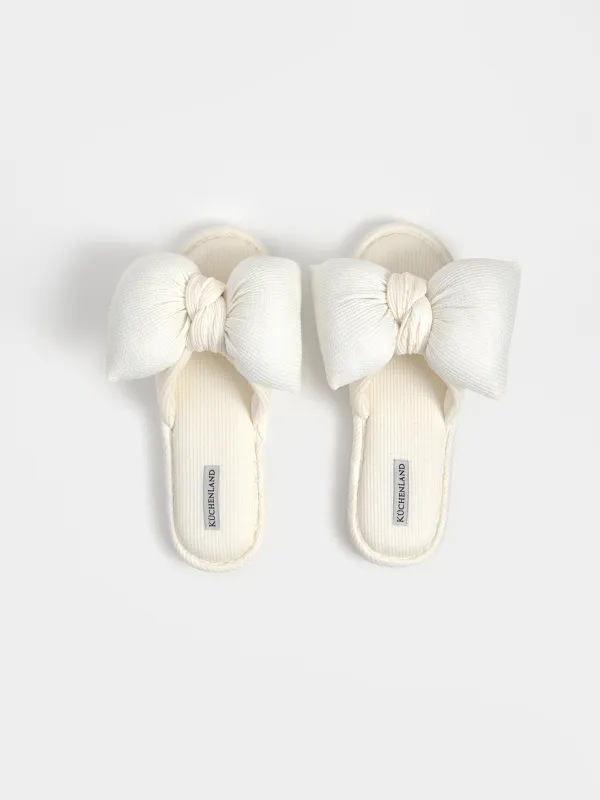 Women's slippers, homewear, size 36-37, polyester, milky, Bow, Extensive bow, image-1