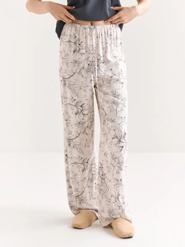 Women's trousers, homewear, size L, viscose, milky, Flowers, Janice, image-1