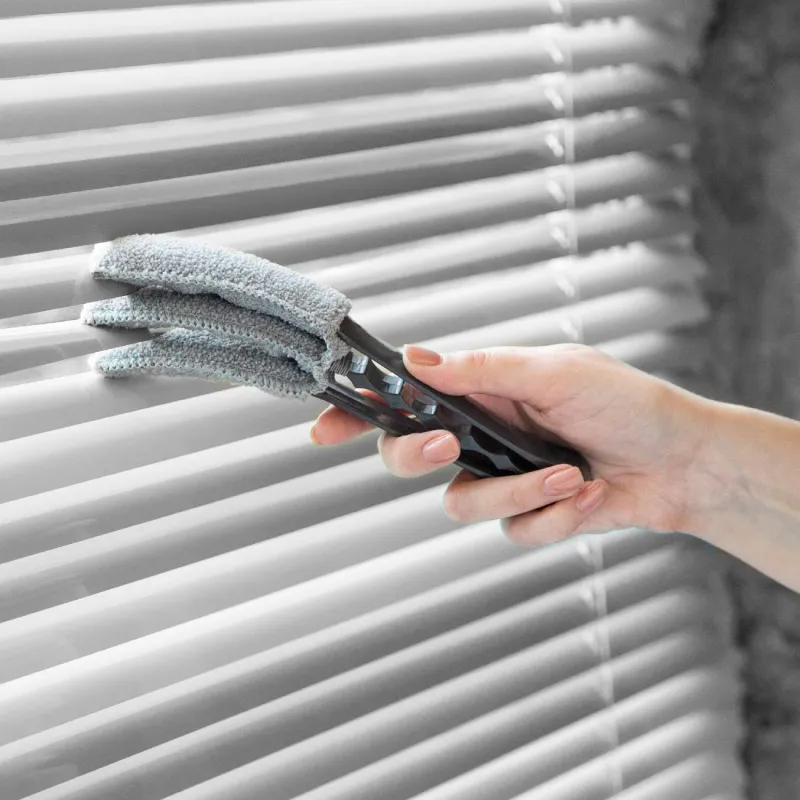 Brush for blinds and radiator batteries, 21 cm, 3 otd, microfiber / plastic, grey, Clean, image-1