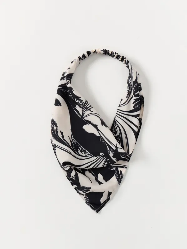 Bandana, 30 cm, elastic band, polyester, milky, Flowers, Kerchief, image-0