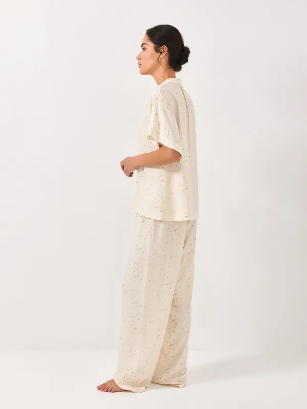 Women's shirt, homewear, size L, with short sleeves, viscose, milky, Stars, Dina, image-4