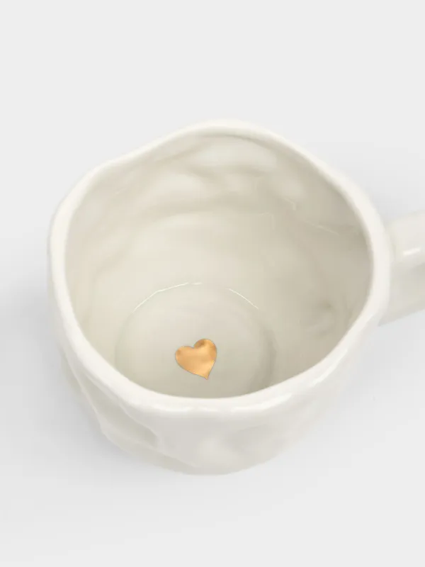 Mug, 500 ml, porcelain P, milky gold, Heart, Crumple amour, image-2