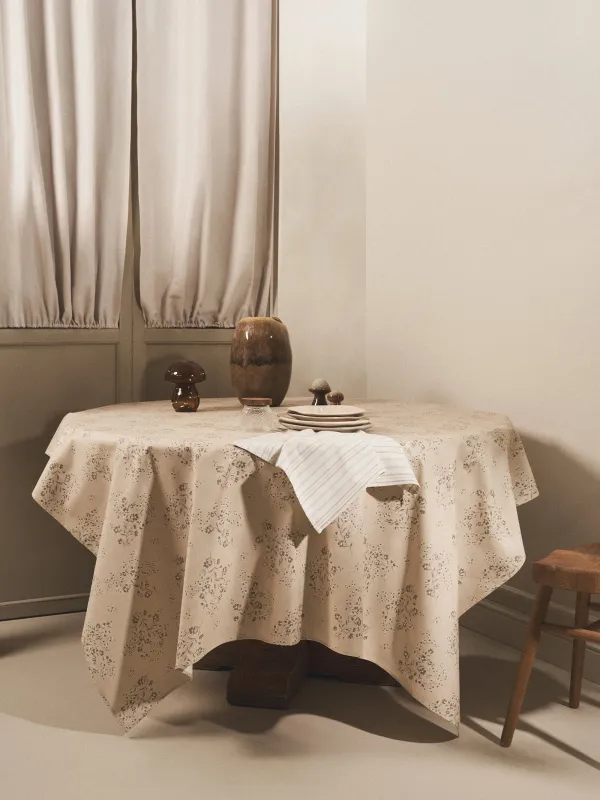 Tablecloth, 160x160 cm, PU coated, polyester / viscose / linen, beige, Branches with flowers, Branches, image-8