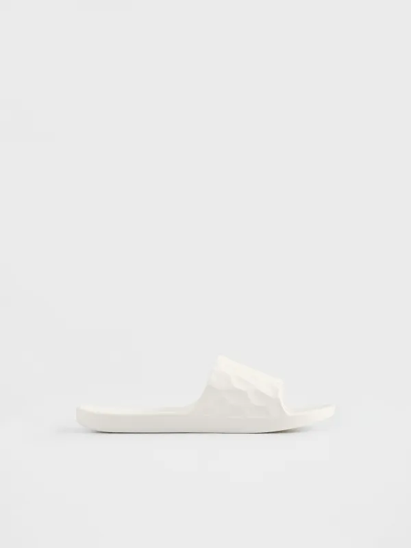 Women's slippers, p. 37-38, EVA, milk, Vernal, image-0