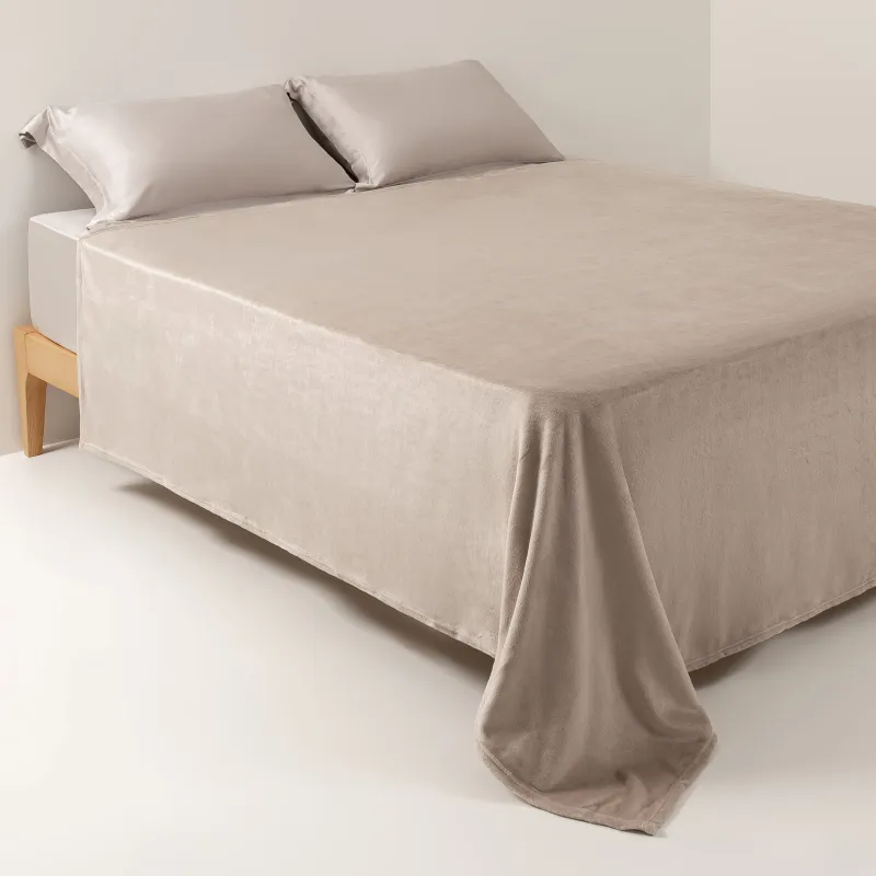 Bedspread, 220x240 cm, flannel, milky, Flannel