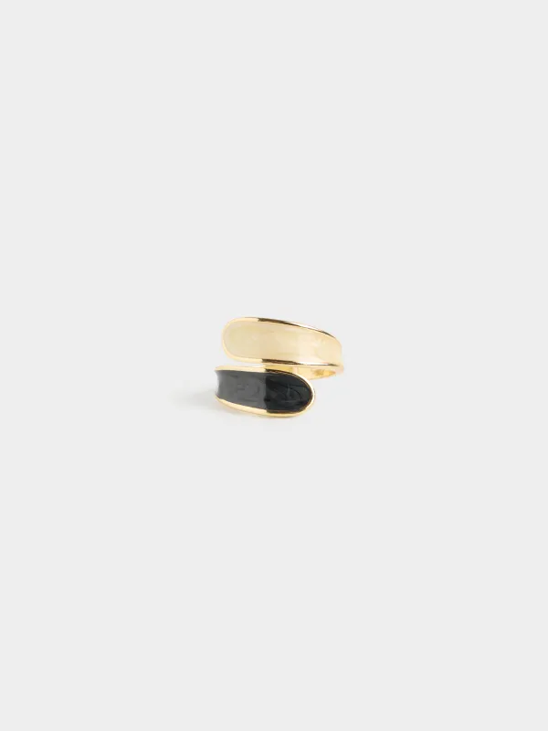 Ring, size S-M, single size, metal / acrylic, black and beige, Jewelry, image-1