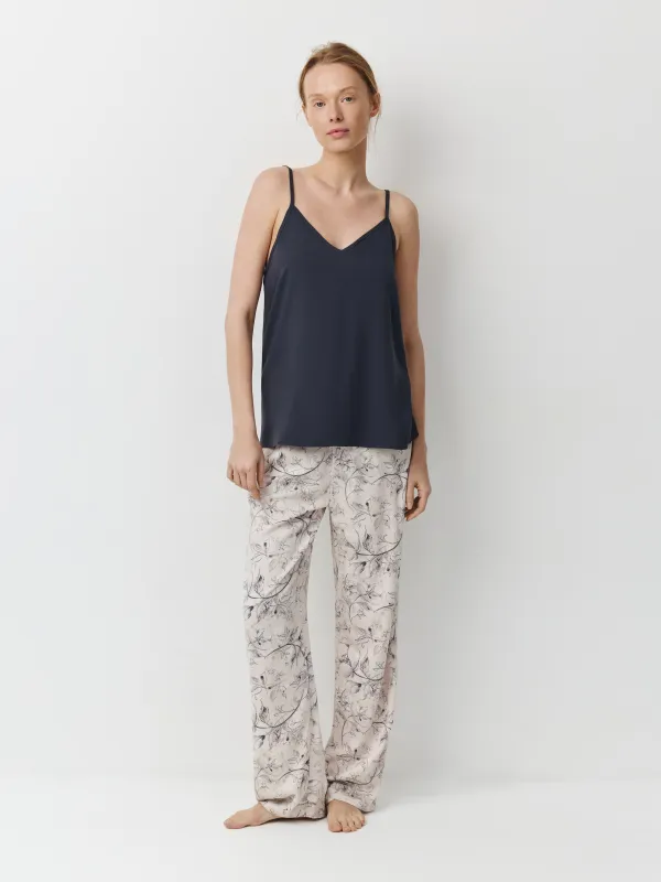 Women's top, homewear, size L, viscose, milky, Flowers, Janice, image-1