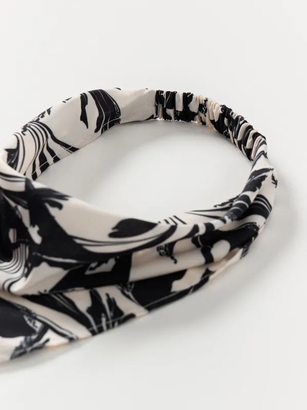 Bandana, 30 cm, elastic band, polyester, milky, Flowers, Kerchief, image-1