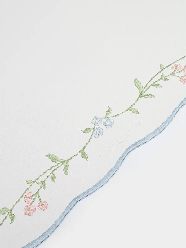 Placemat, 32x45 cm, PVC / polyester, shaped, milky, Flowers, Rock embroidery, image-3