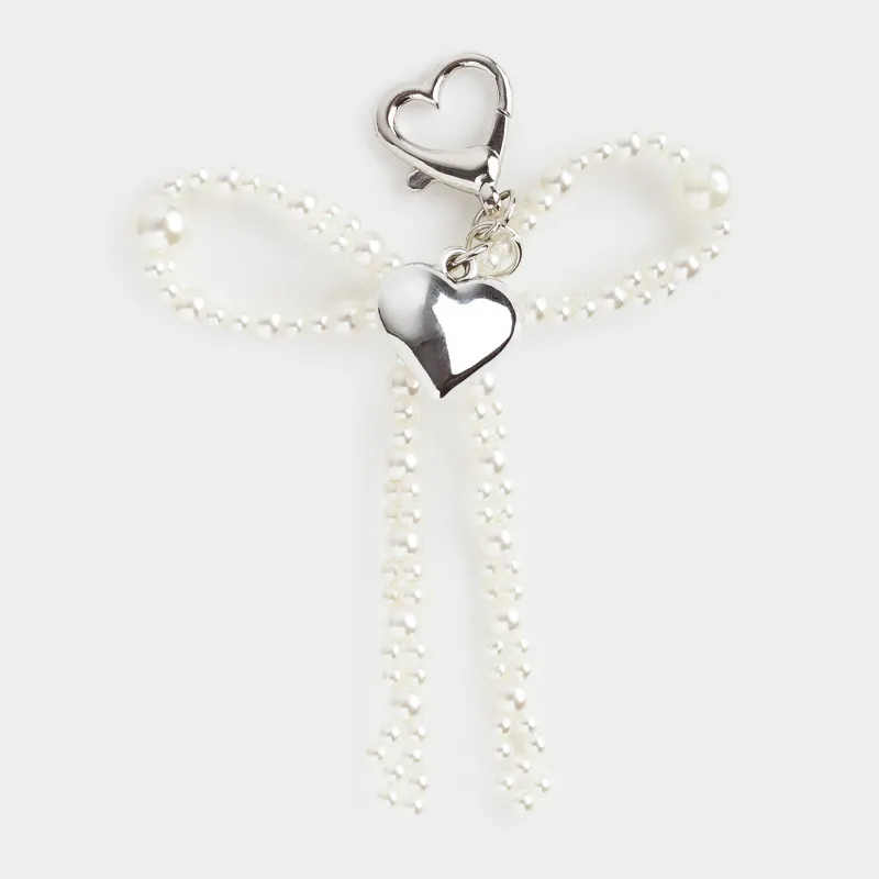 Keychain, 9 cm, acrylic / metal, Silver, Heart and beads, Pearl heart