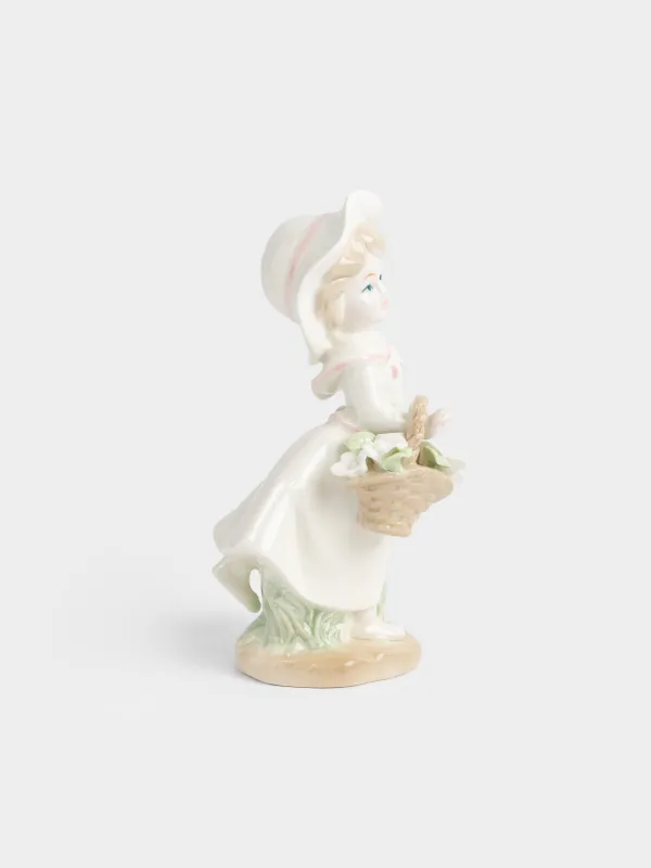Statuette, 18 cm, porcelain P, milky, Girl with flowers, Girl figurine, image-1