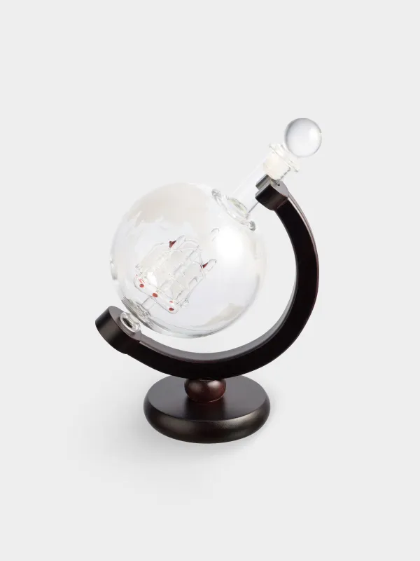 Decanter, 650 ml, on a stand, B glass / wood, Globe with ship, Bar, image-1