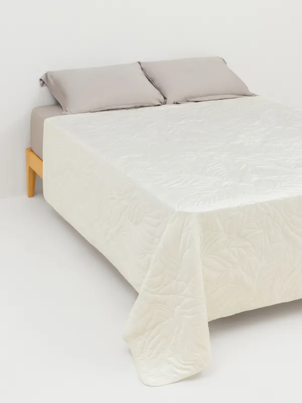 Bedspread, 220x240 cm, quilted, velvet/microfiber, milky, Leaves, Stitch velvet, image-0
