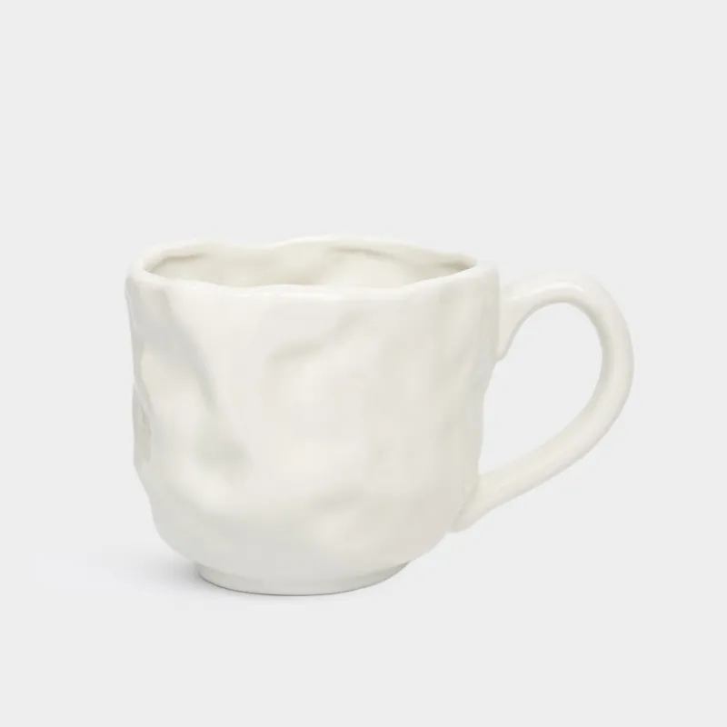 Mug, 500 ml, porcelain P, milky gold, Heart, Crumple amour