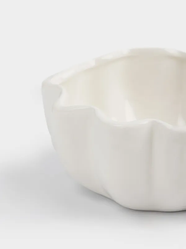 Bowl, 14x6 cm, 450 ml, ceramic, milky, Wavy edge, Crumple, image-2