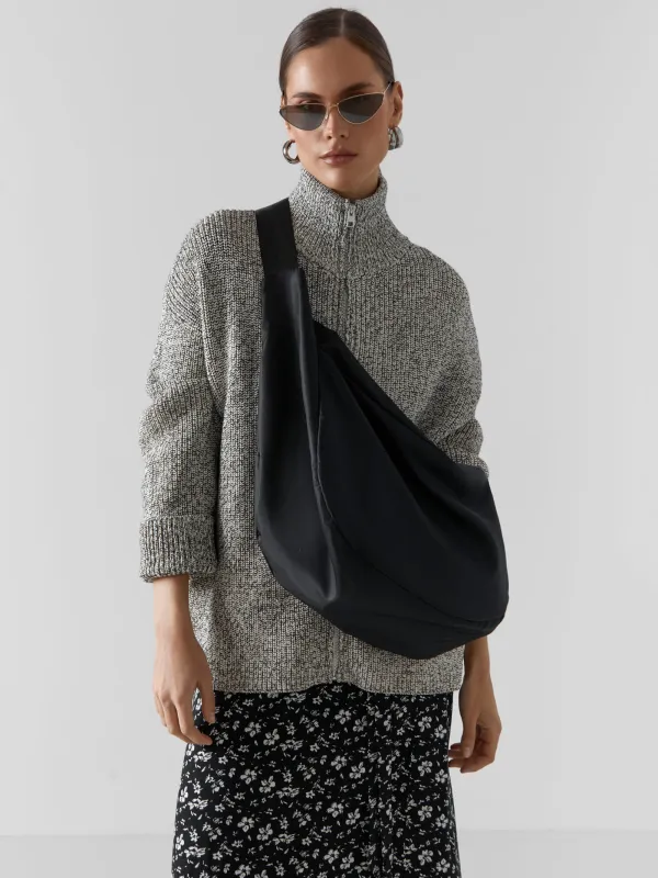 Bag, 24x40 cm, with adjustable strap, polyester, Black, Basic, image-5