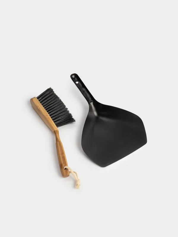 Garbage brush, with dustpan, 33 cm, plastic / bamboo / steel, black, Black clean, image-4