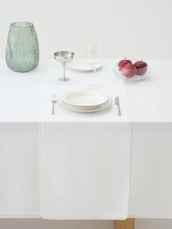 Table runner, 40x160 cm, with PU coating, polyester/viscose/linen, white, Lace, Comely lace, image-2