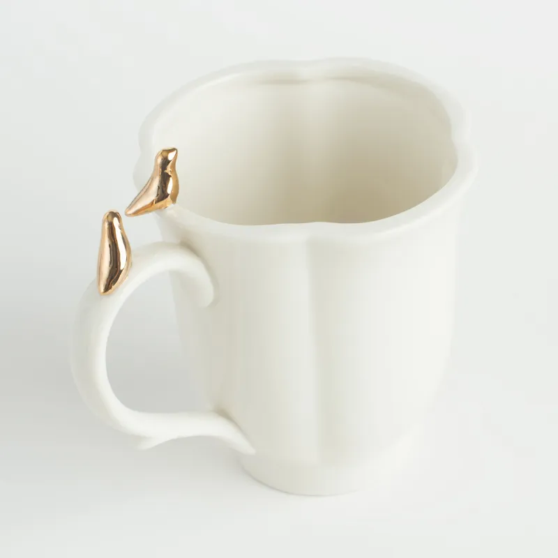 Mug, 370 ml, porcelain P, milky, Birds on the handle, Paradise garden, image-1