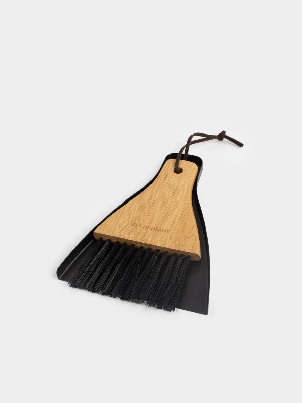 Garbage brush, with dustpan, 17 cm, plastic / bamboo / steel, black, Black clean, image-1