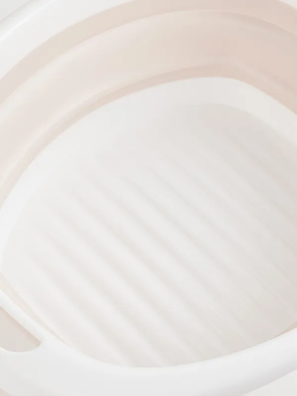 Folding basin, 5 l, ribbed bottom, plastic / rubber, beige-pink, Foldaway, image-4