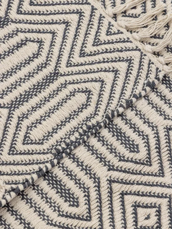 Rug, 60x90 cm, fringed, cotton, black and milk, Rhombic, image-1