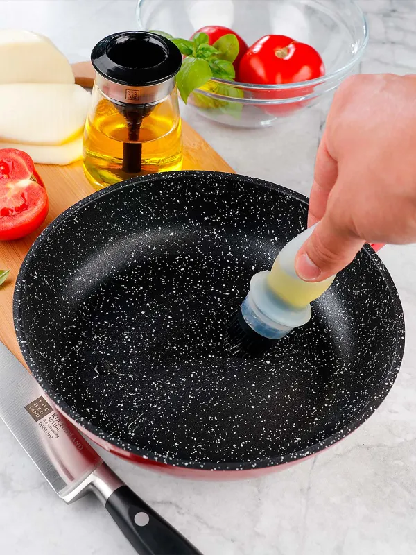 Oil container, 120 ml, with Brush, Glass / Silicone, Dipping, image-3