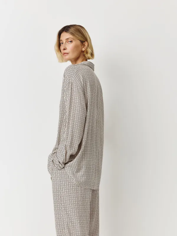 Women's shirt, size L, with long sleeves, viscose, milky black, Lines, Eniola, image-3