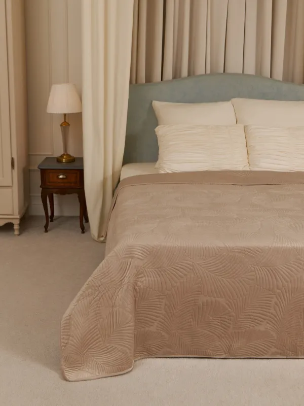 Bedspread, 220x240 cm, quilted, polyester, beige / gray, Palm leaf, Stitch velvet, image-1
