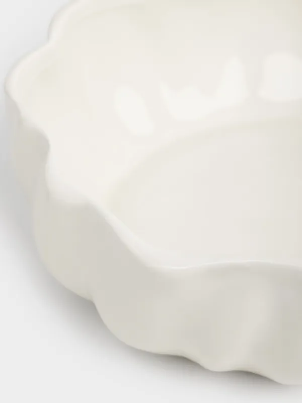 Salad bowl, 21x8 cm, ml, ceramic, milky, Wavy edge, Crumple, image-3