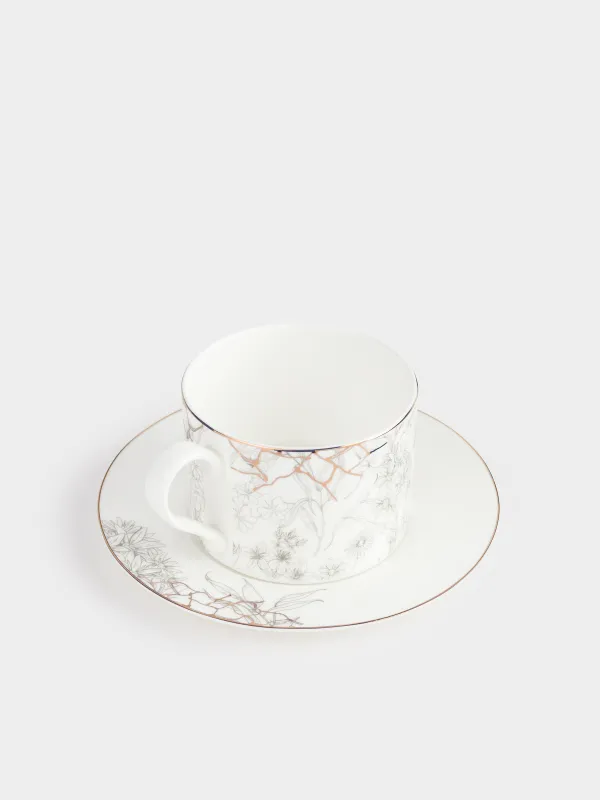 Tea pair, 1 person, 2 items, 350 ml, porcelain F, white and gold, Bees with flowers, Honey, image-1