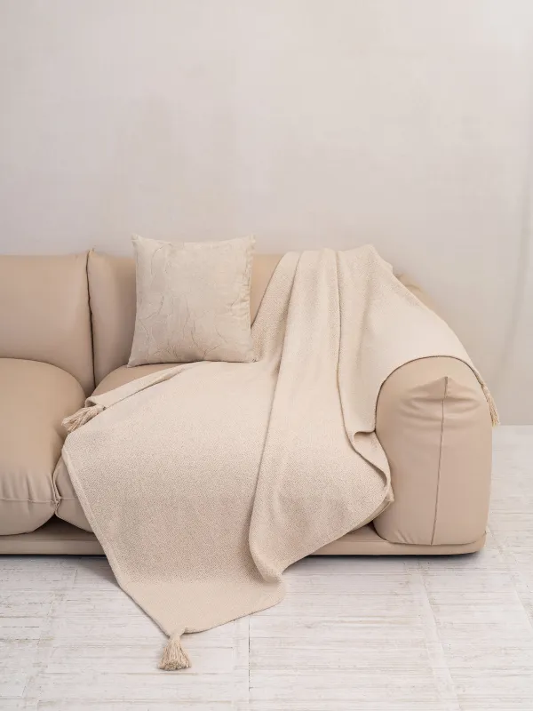 Decorative pillow, 45x45 cm, velvet, milky, Attitude, image-1