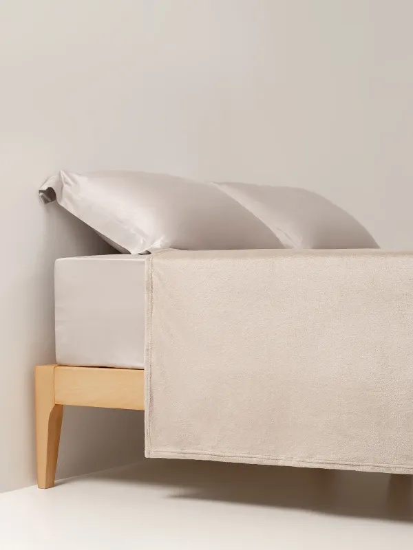 Bedspread, 220x240 cm, flannel, milky, Flannel, image-4