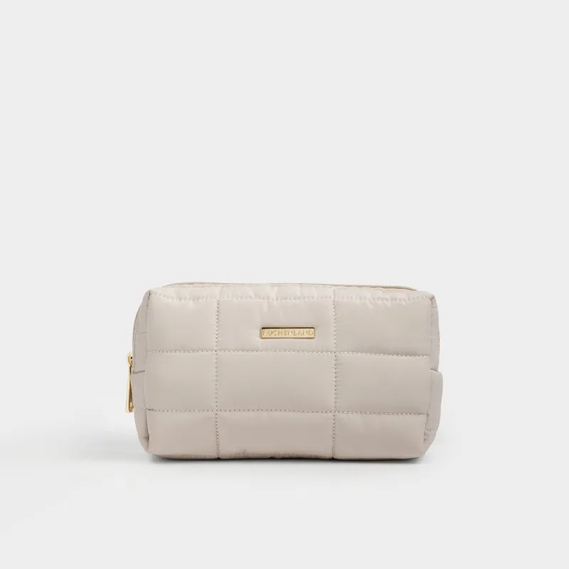 Makeup bag, 18x11 cm, quilted, polyester, black, One stitch