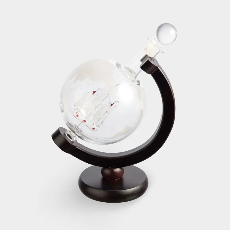 Decanter, 650 ml, on a stand, B glass / wood, Globe with ship, Bar