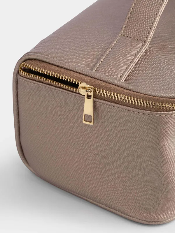 Cosmetic bag, 23x13 cm, with handle, polyurethane, gold, Beauty, image-3