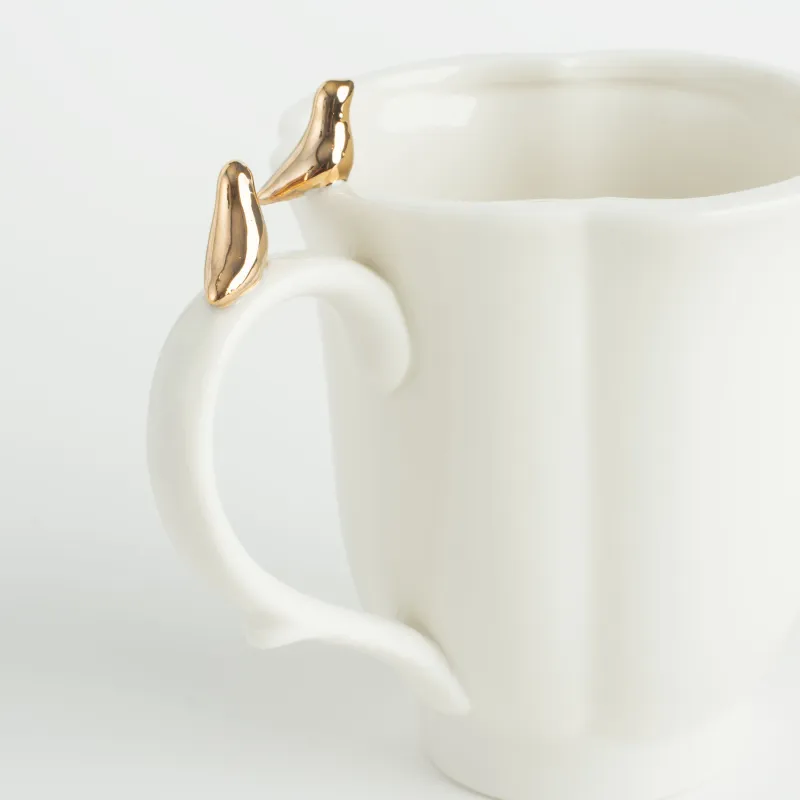 Mug, 370 ml, porcelain P, milky, Birds on the handle, Paradise garden, image-5