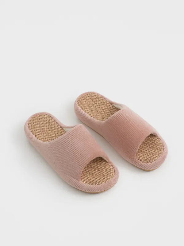 Slippers for women, home, p. 37-38, polyester/spandex, peach, Isla, image-2