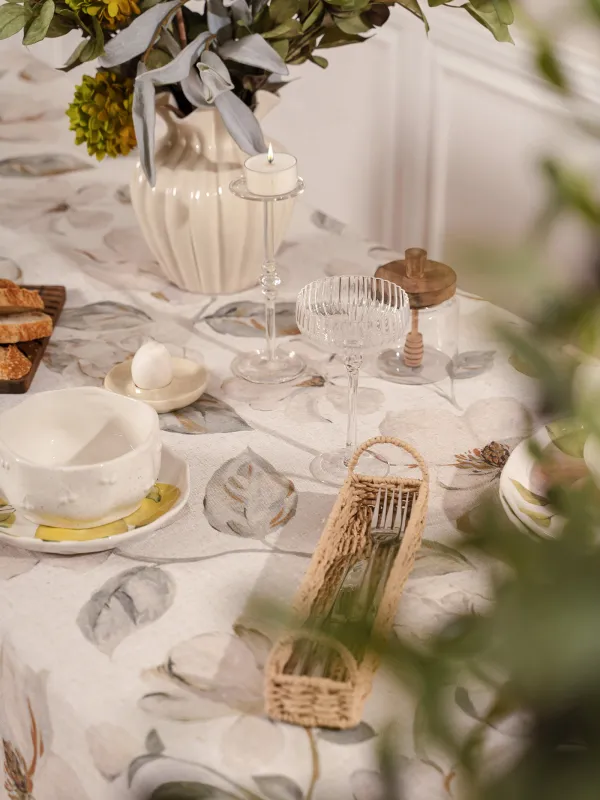 Tablecloth, 160x160 cm, polyester / linen, milk yellow, Flowers, Flowery flax, image-5