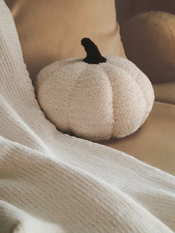 Blanket, 130x170 cm, with pompoms, chenille / lurex, milky, Chenill, image-3