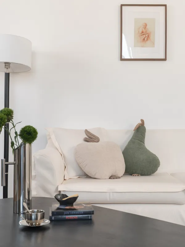 Decorative pillow, 33x60 cm, boucle, green, Pear, Boucle figure, image-3