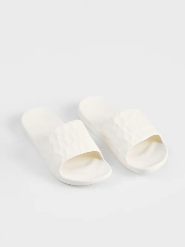 Women's slippers, p. 37-38, EVA, milk, Vernal, image-3
