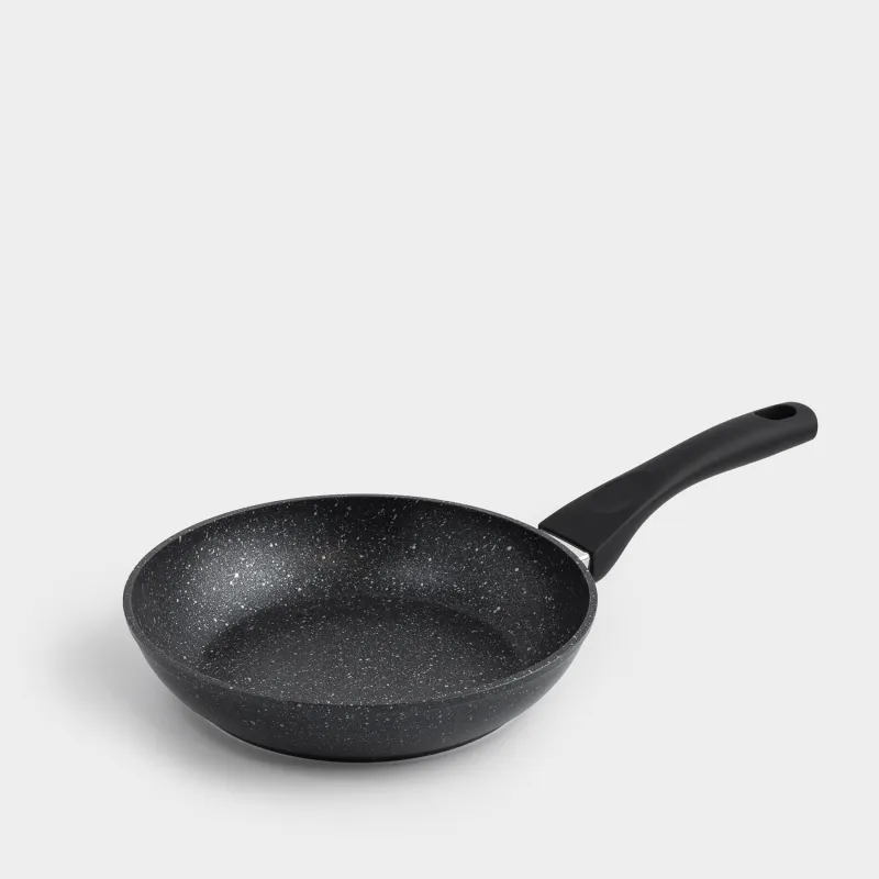 Frying pan, 20 cm, coated, aluminum, Proper