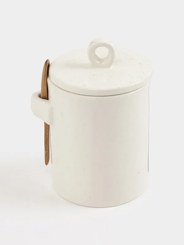 Storage container, 16 cm, 750 ml, with spoon, ceramic / wood, milky, speckled, Delicia, image-1