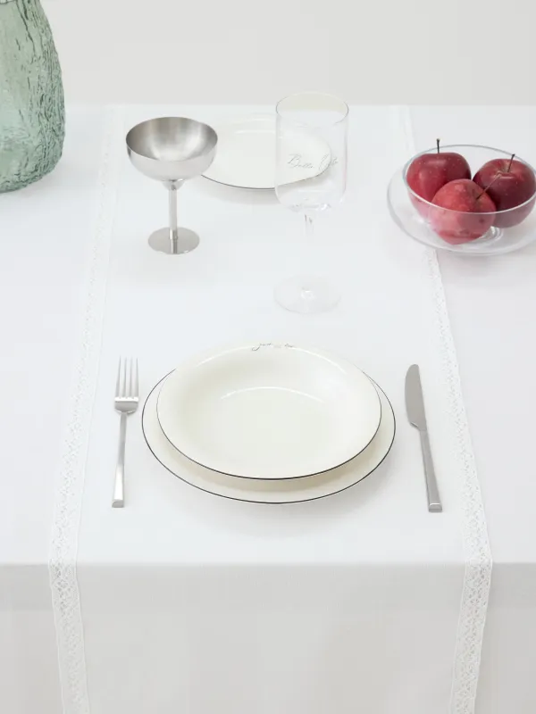 Table runner, 40x160 cm, with PU coating, polyester/viscose/linen, white, Lace, Comely lace, image-3