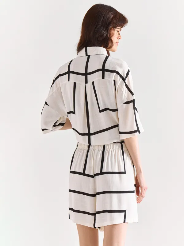 Women's shorts, size S, viscose, black and white, Straight, Nataly, image-4