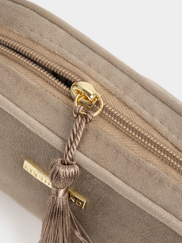 Makeup bag, 18x12 cm, with brush, velvet, brown, Velvety, image-3