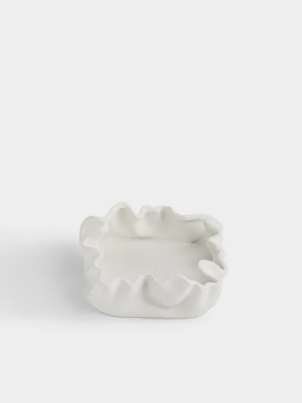 Decorative dish, 17 cm, ceramic, milky, Crumpled effect, Crumple, image-1
