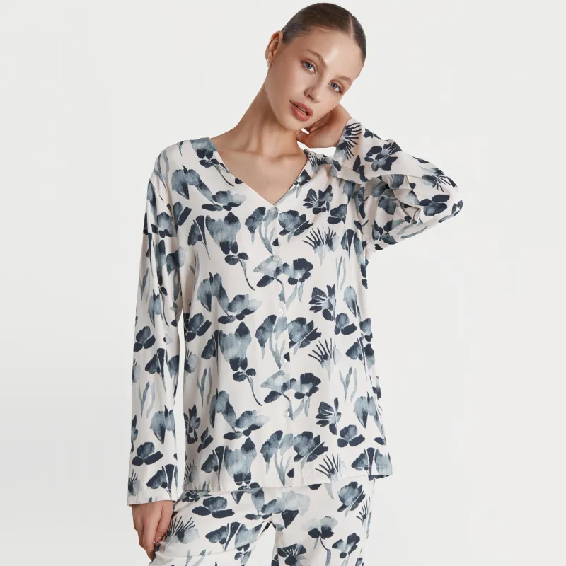 Women's shirt, home, size L, long sleeve, viscose, milk, Blue flowers, Telia